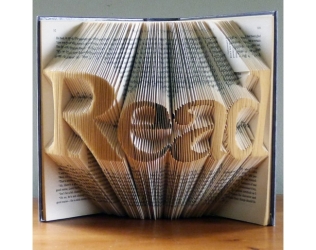 Esculturas de libro plegad...