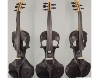 Stratton Skull 5-string St...