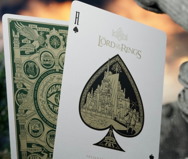 Compra el mazo de cartas LOTR: la obra de arte para fans de LOTR y los juegos de cartas