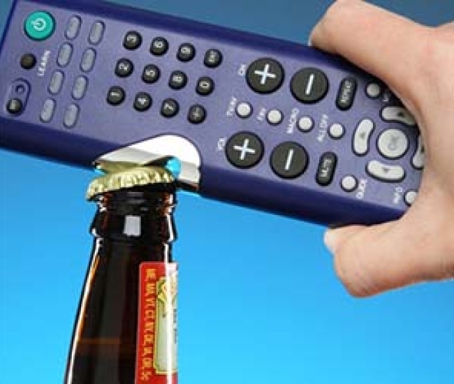 Clicker - Abridor de Botellas y Mando a Distancia 2 en 1: disfruta de tu cerveza fría sin interrupciones