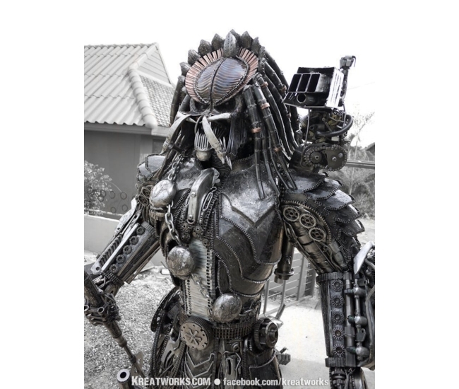 La estatua Steampunk Predator: la obra de arte más original para tu hogar