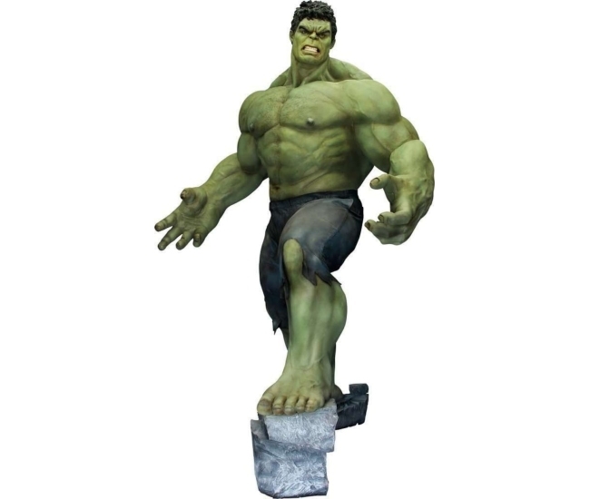 Estatua tamaño real de Hulk de Los Vengadores