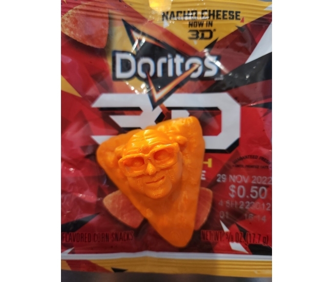 Imán de nevera Danny Dorito, la fusión perfecta entre tu snack favorito y tu actor preferido