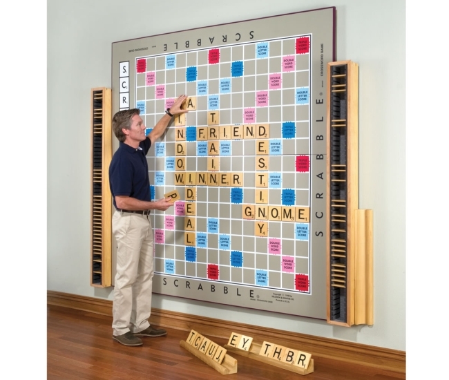 Descubre el Scrabble más grande del mundo y diviértete en grande