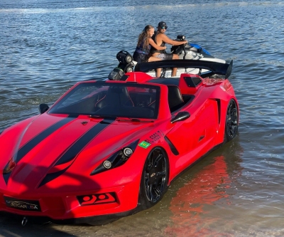 Moto acuática JetCar Corvette: adrenalina y velocidad en el mar