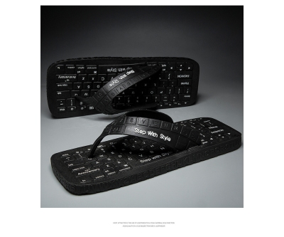 Sandalias teclado: el complemento perfecto para los geeks más modernos